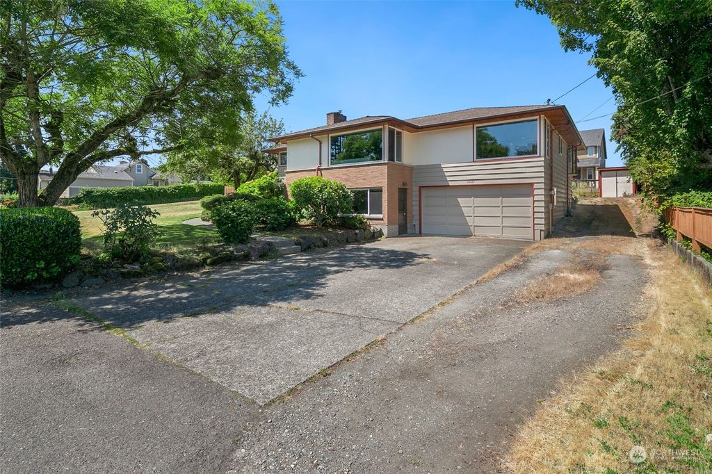 Photo of 14421 46th Avenue S, Tukwila, WA 98168 (MLS # 2260285)
