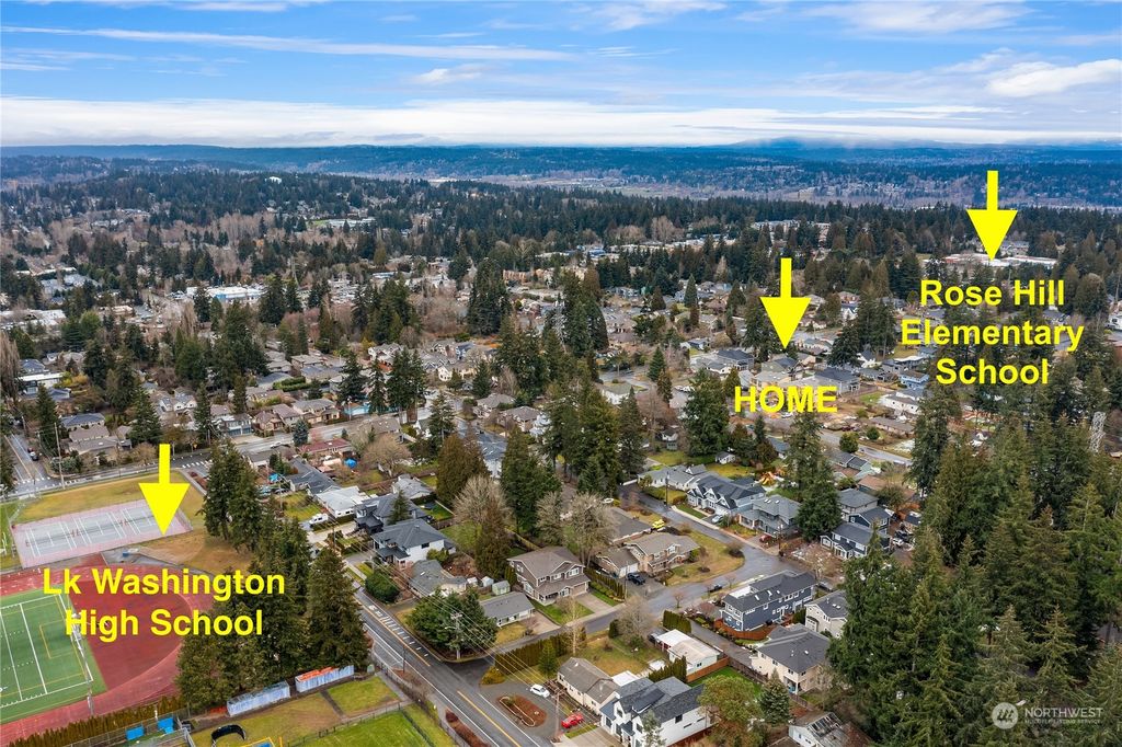 Photo of 7931 125th Lane NE, Kirkland, WA 98033 (MLS # 2040357)