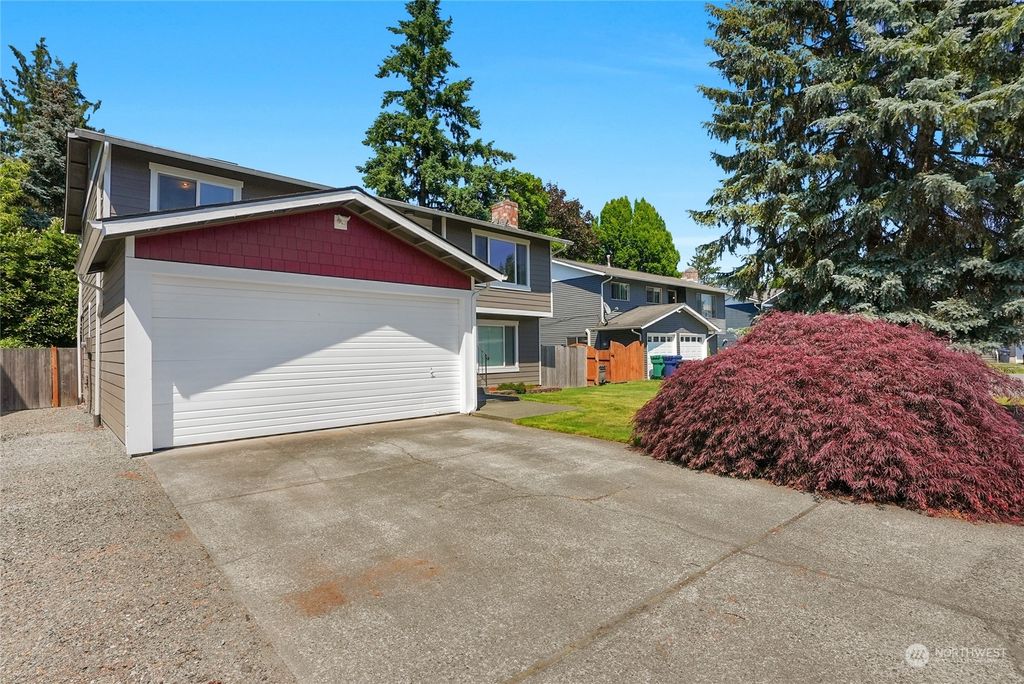 Photo of 6009 98th Street NE, Marysville, WA 98270 (MLS # 2133474)