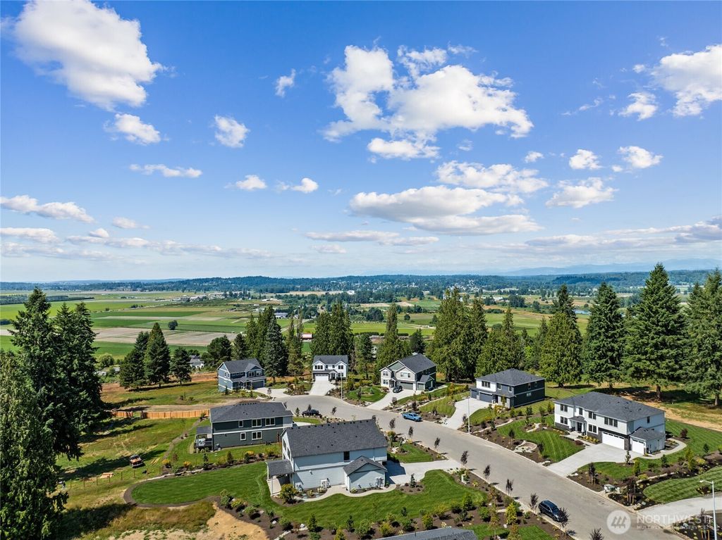 Photo of 13609 102nd Drive SE #19, Snohomish, WA 98296 (MLS # 2379616)