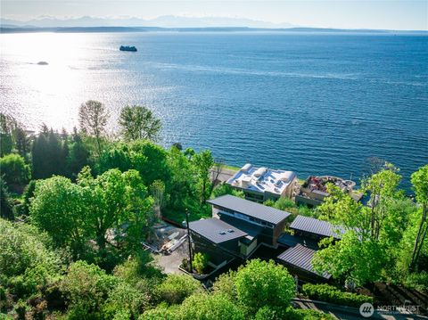 Photo of 1019 California Lane SW, Seattle, WA 98116 (MLS # 2543147)