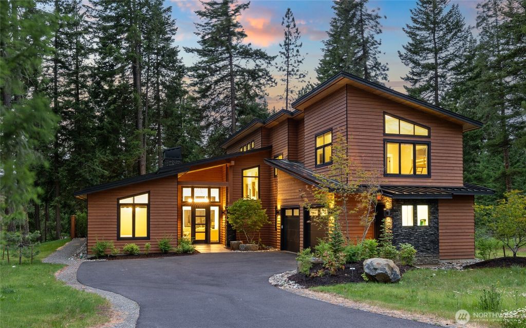 Photo of 1081 Spragger Way, Cle Elum, WA 98922 (MLS # 2520348)