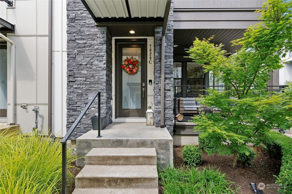 Photo of 7829 NE 121st Lane #C, Kirkland, WA 98034 (MLS # 2240225)