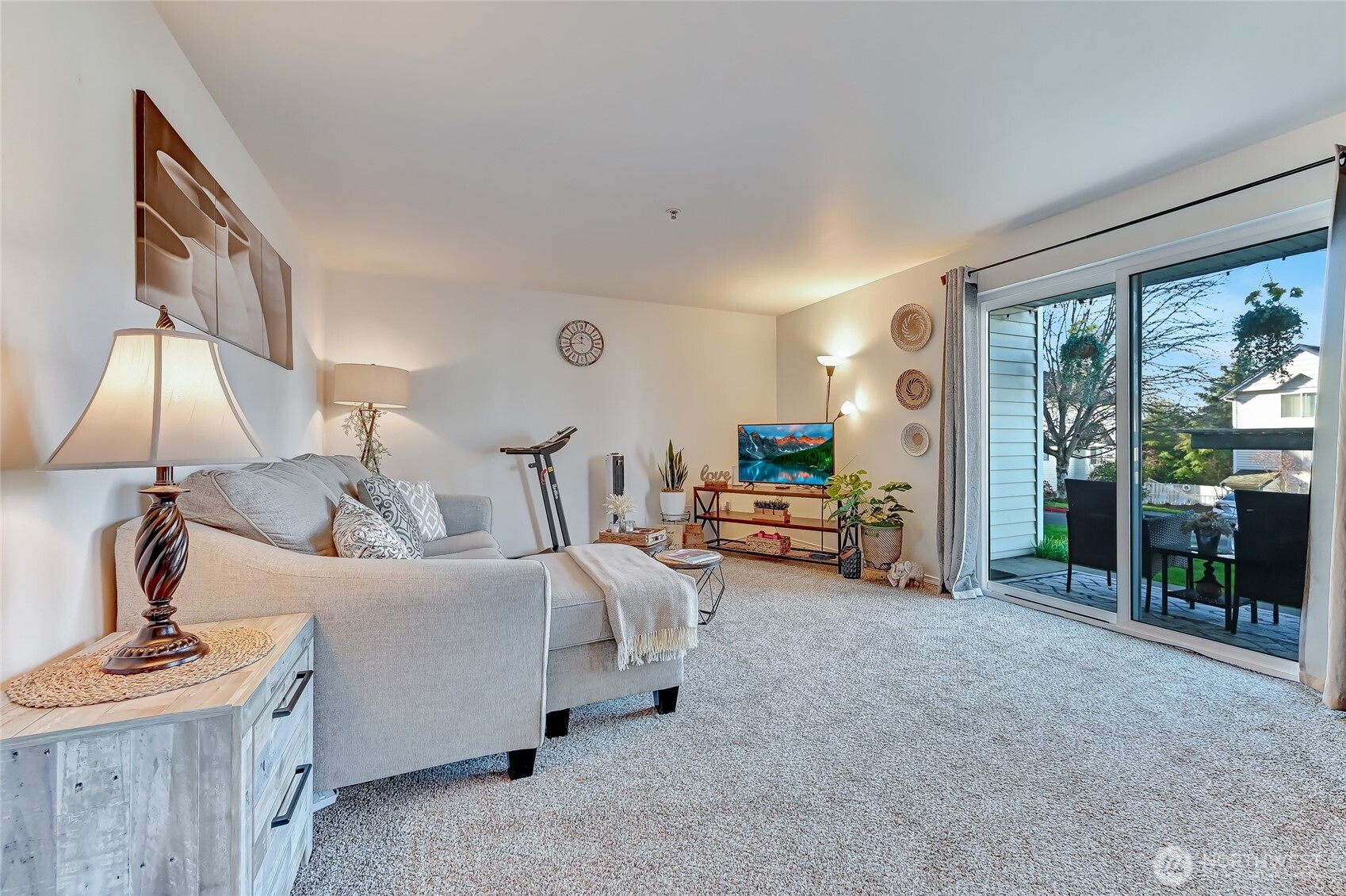 5000 Lake Washington Boulevard NE F-105