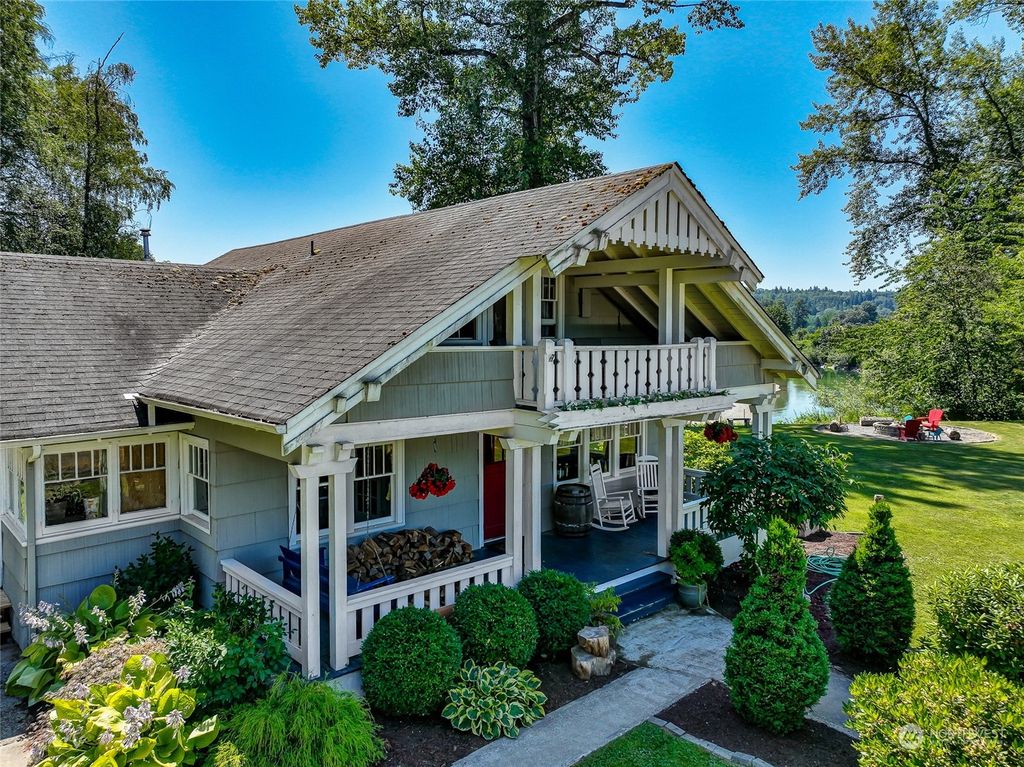Photo of 31801 SE 3rd Street, Carnation, WA 98014 (MLS # 2264933)