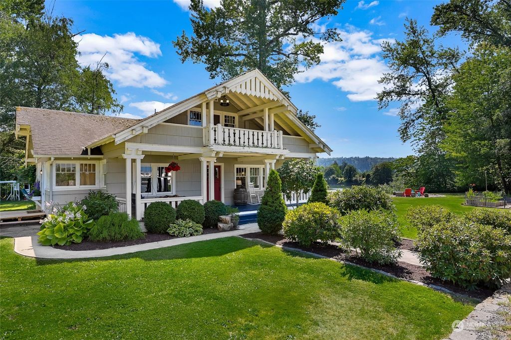 Photo of 31801 SE 3rd Street, Carnation, WA 98014 (MLS # 2264933)