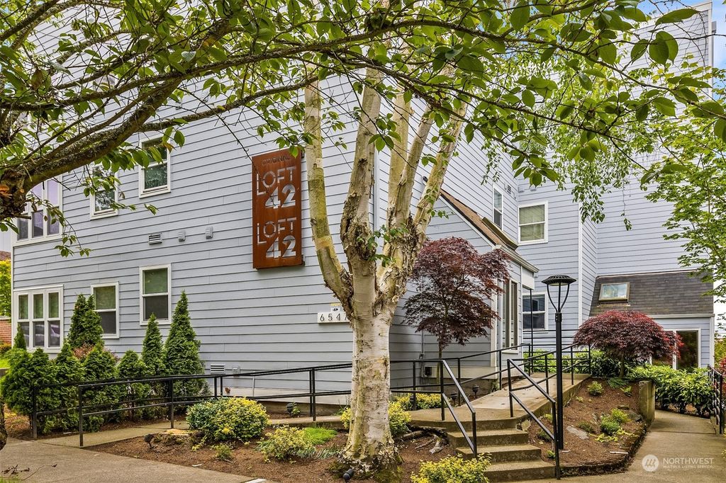 Photo of 6547 42nd Avenue SW #101, Seattle, WA 98136 (MLS # 2030069)