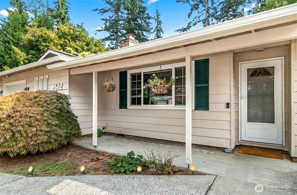 Photo of 4612 122nd Place NE, Marysville, WA 98271 (MLS # 2432140)