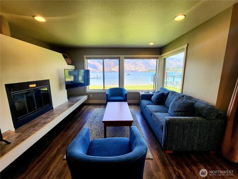 Photo of 1 Lakeside 716-M, Manson, WA 98831 (MLS # 2557174)