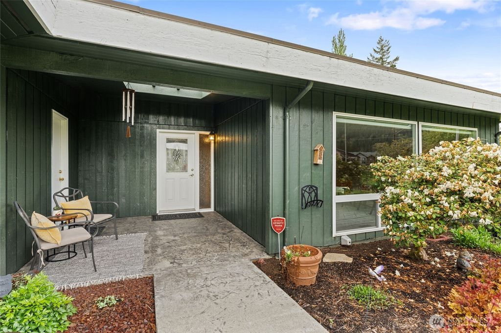 Photo of 13203 436 Avenue SE, North Bend, WA 98045 (MLS # 2368959)