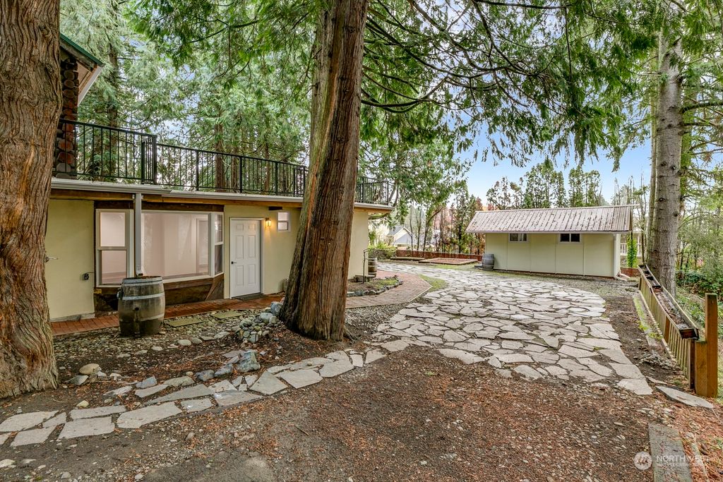 Photo of 15256 Densmore Avenue N, Shoreline, WA 98133 (MLS # 2311870)