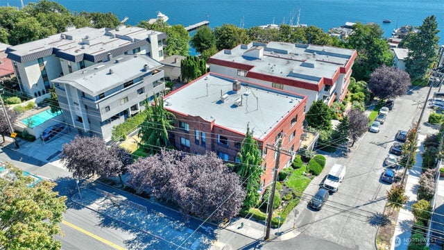 2450 Dexter Avenue N 303 #303, Seattle