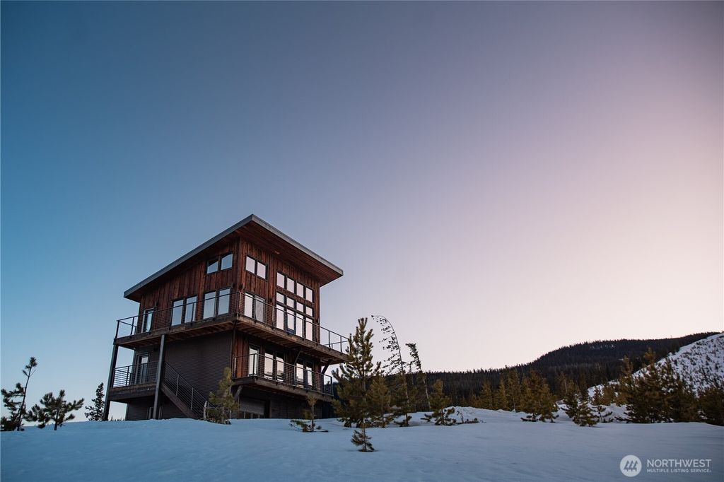 Photo of 28995 Coulter Creek Road, Lake Wenatchee, WA 98826 (MLS # 2496227)