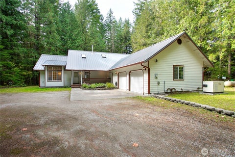 Photo of 7711 Shire Road, Maple Falls, WA 98266 (MLS # 2577181)