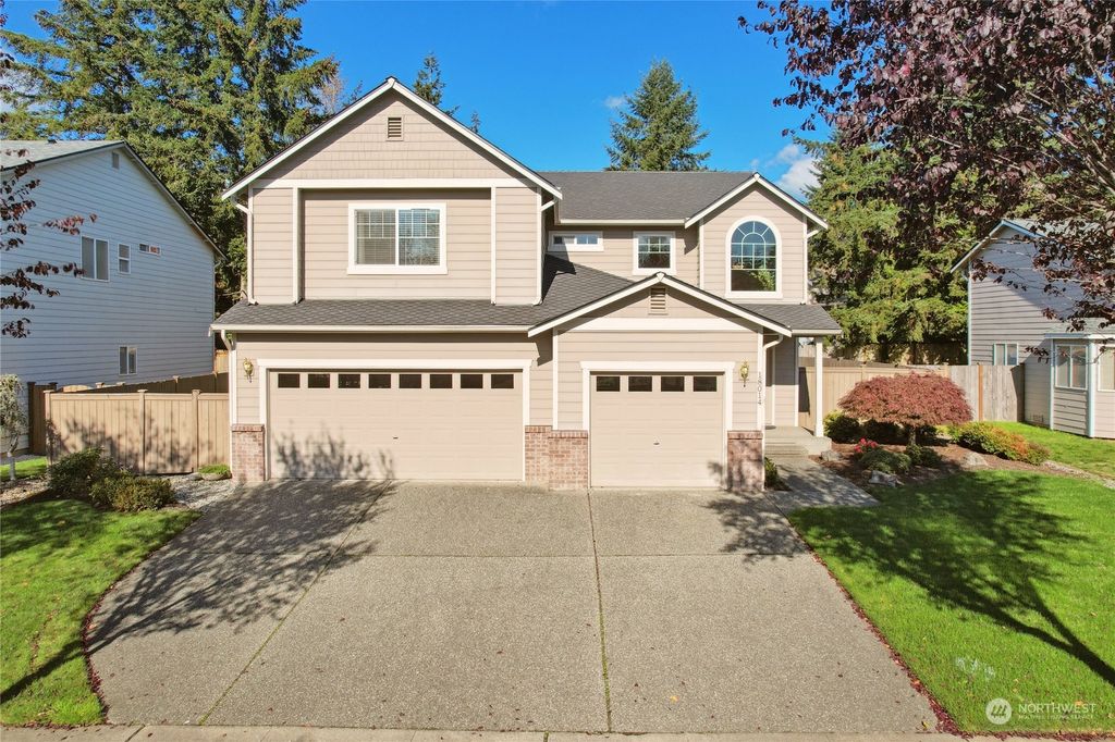 Photo of 18014 SE 246th Street, Covington, WA 98042 (MLS # 2305193)
