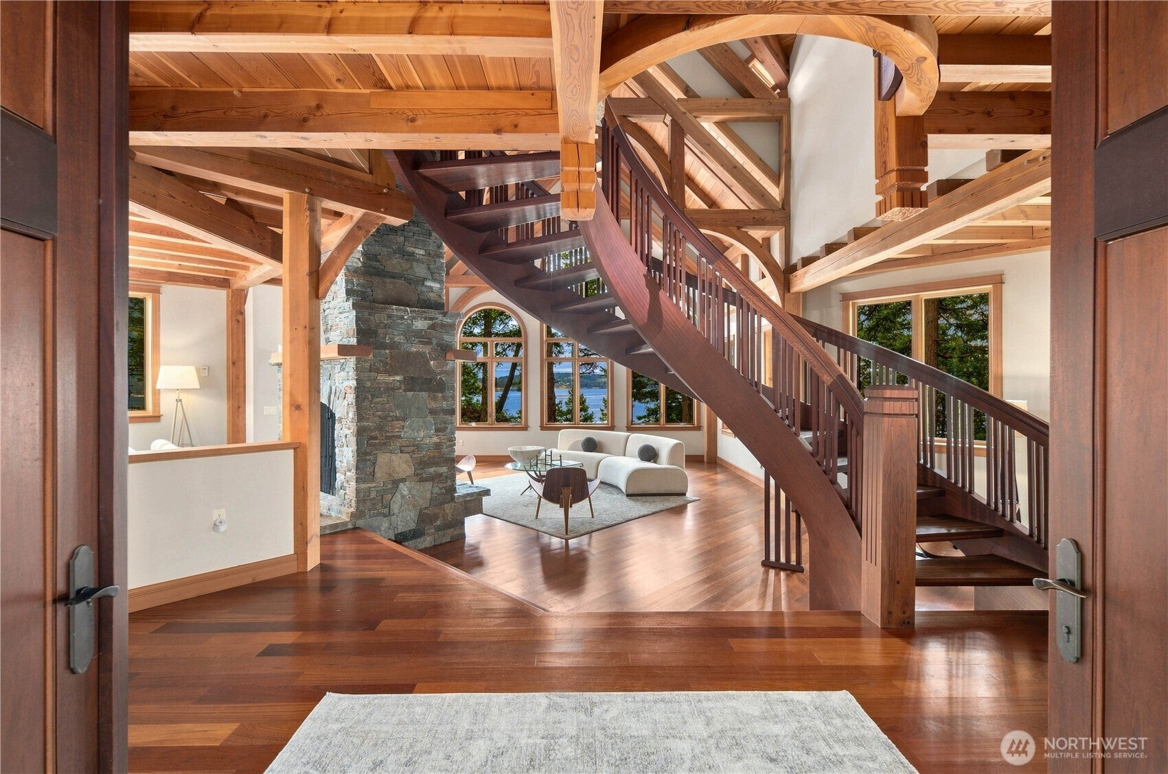 955 Diamond Hill Road
