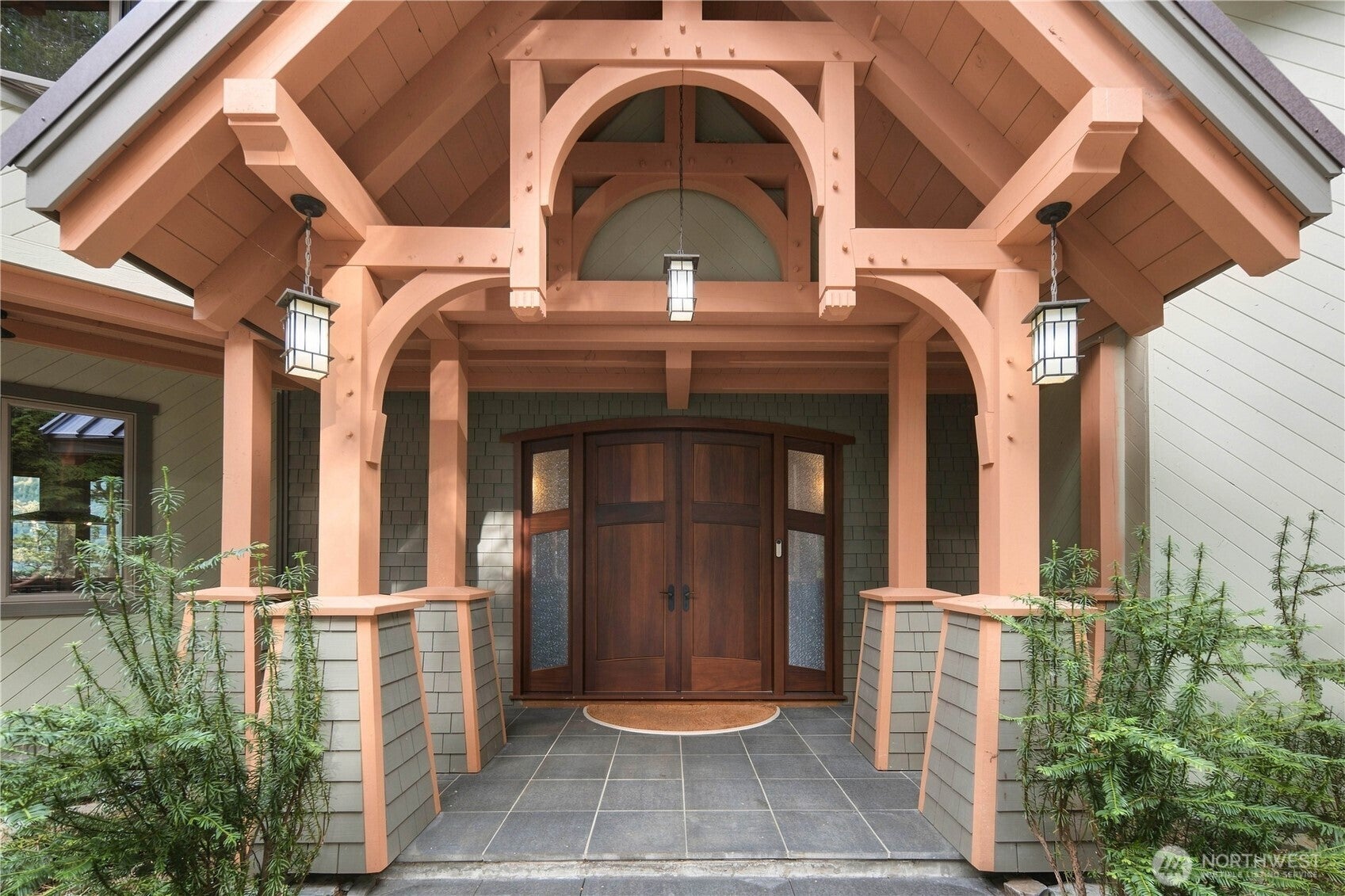 955 Diamond Hill Road