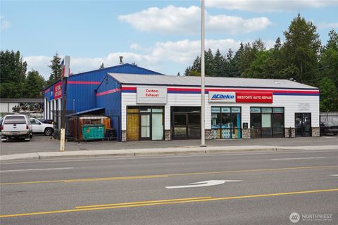 8808 Canyon Road E Puyallup WA 98371