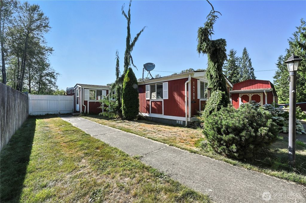 Photo of 16700 260th Drive SE, Monroe, WA 98272 (MLS # 2414944)