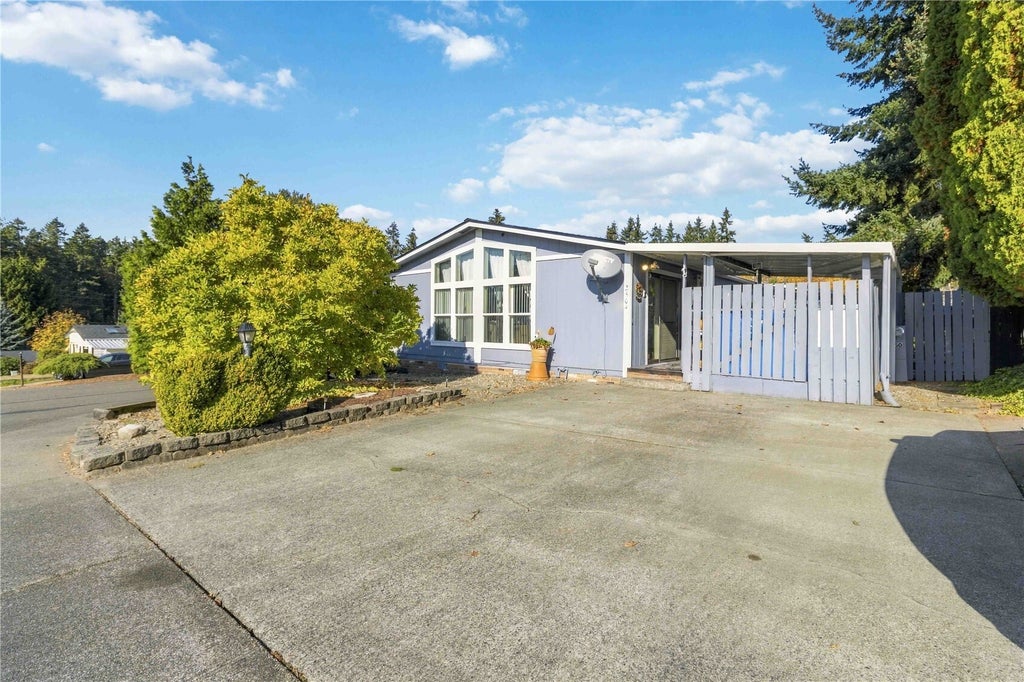 Photo of 2504 S 371st Street, Federal Way, WA 98003 (MLS # 2595676)