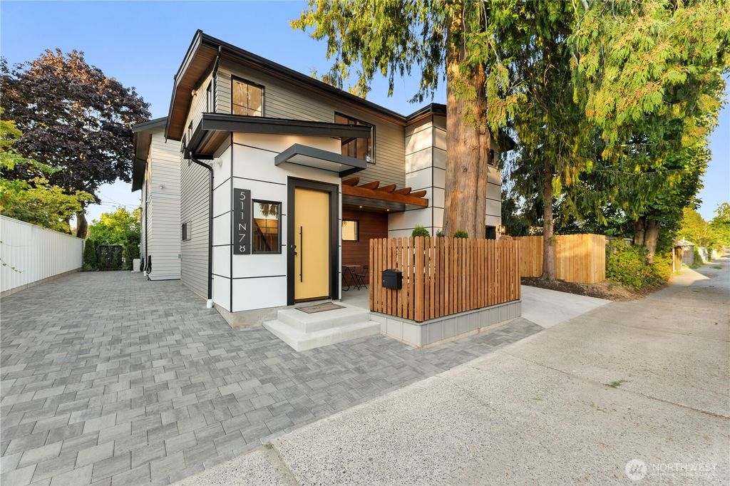 Photo of 511 N 78th Street, Seattle, WA 98103 (MLS # 2432582)