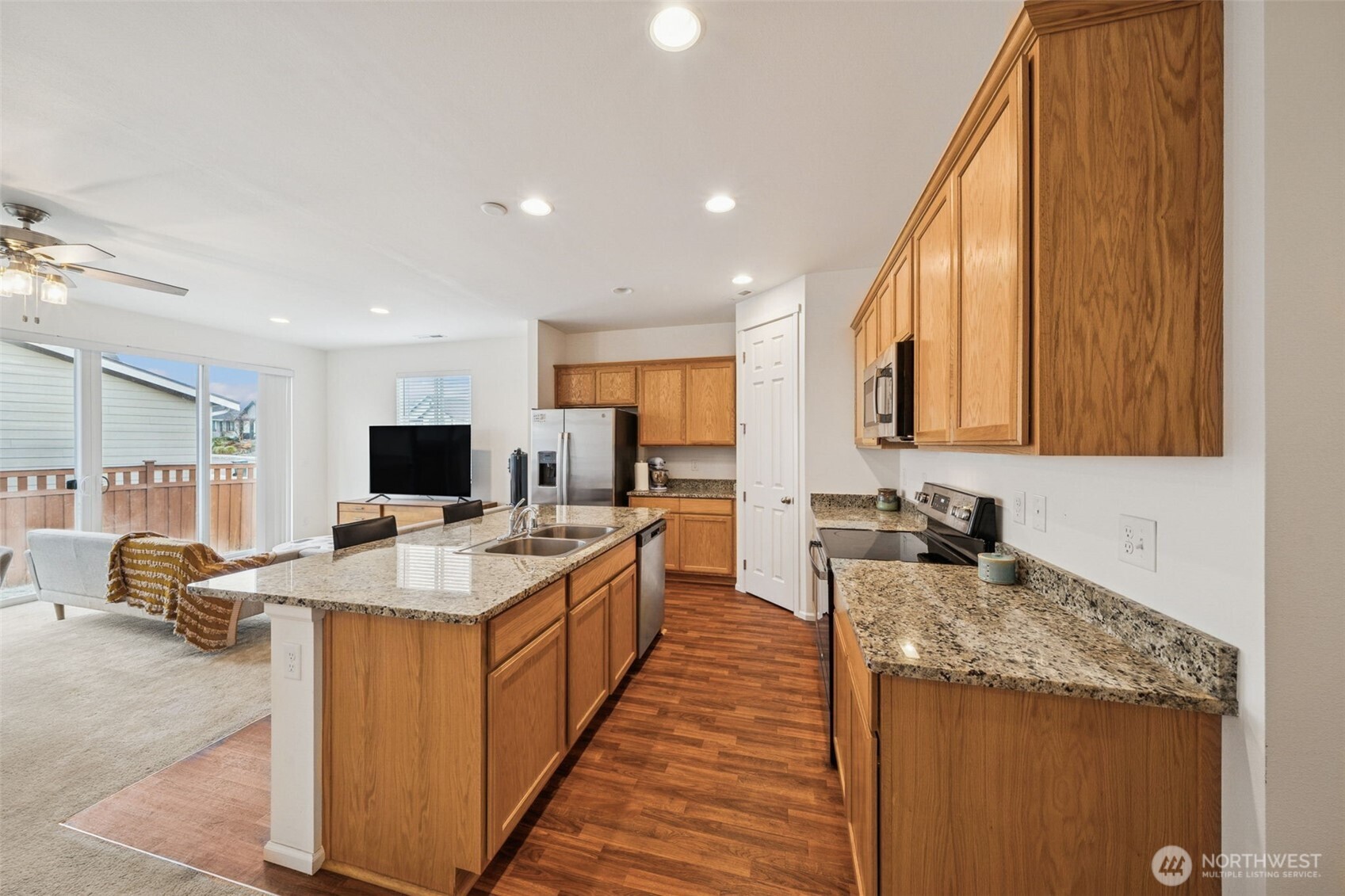 13404 Edmunds Parkway E