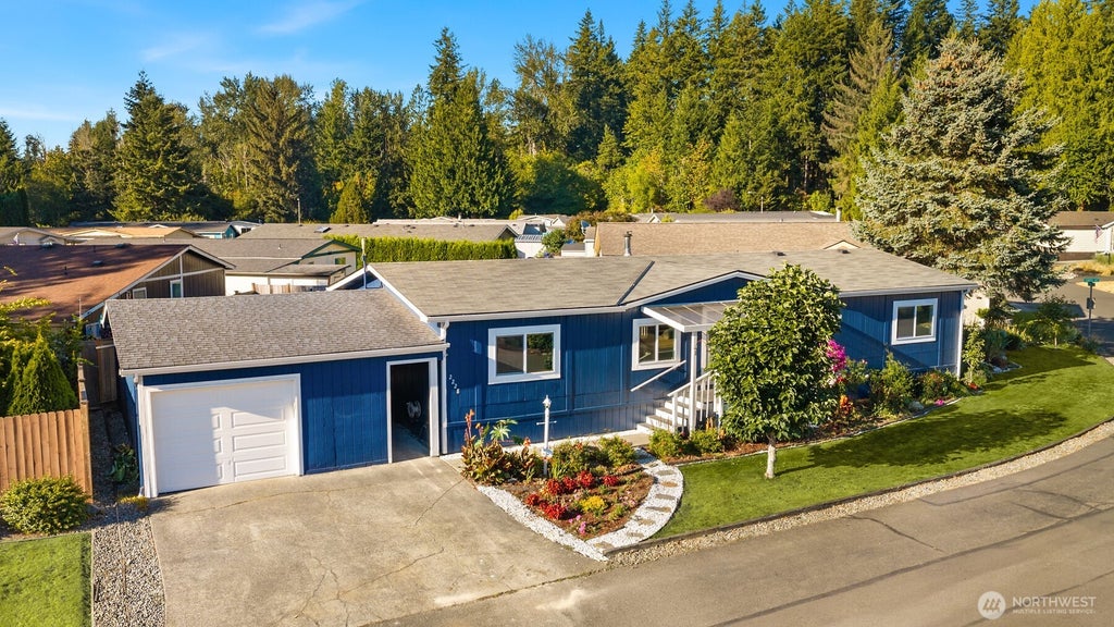 Photo of 2228 Anadoll Avenue, Enumclaw, WA 98022 (MLS # 2570157)