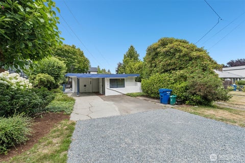 Photo of 3222 NE 85th Street, Seattle, WA 98115 (MLS # 2558925)