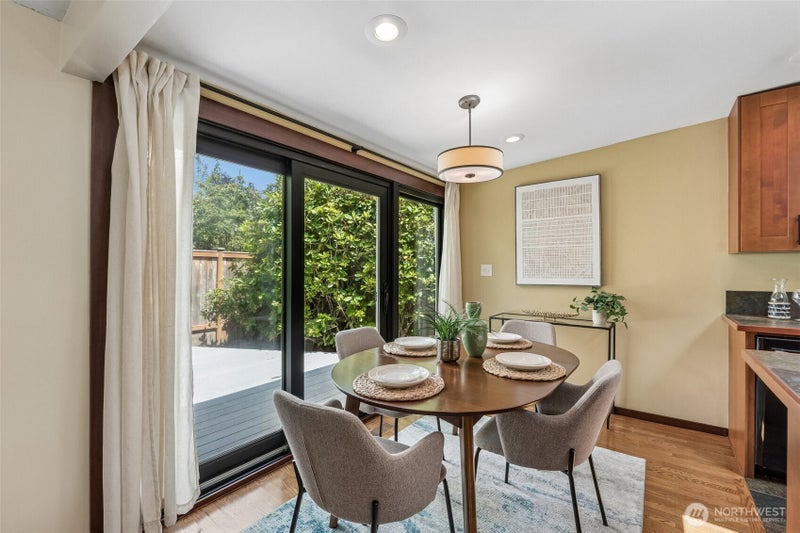 3222 NE 85th Street