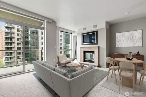 Photo of 10650 NE 9th Place #1423, Bellevue, WA 98004 (MLS # 2378100)