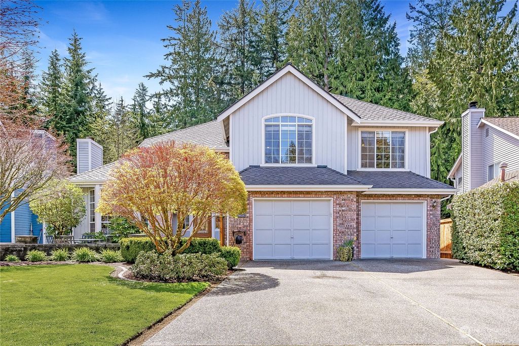 Photo of 4816 131st Street SW, Mukilteo, WA 98275 (MLS # 2062320)