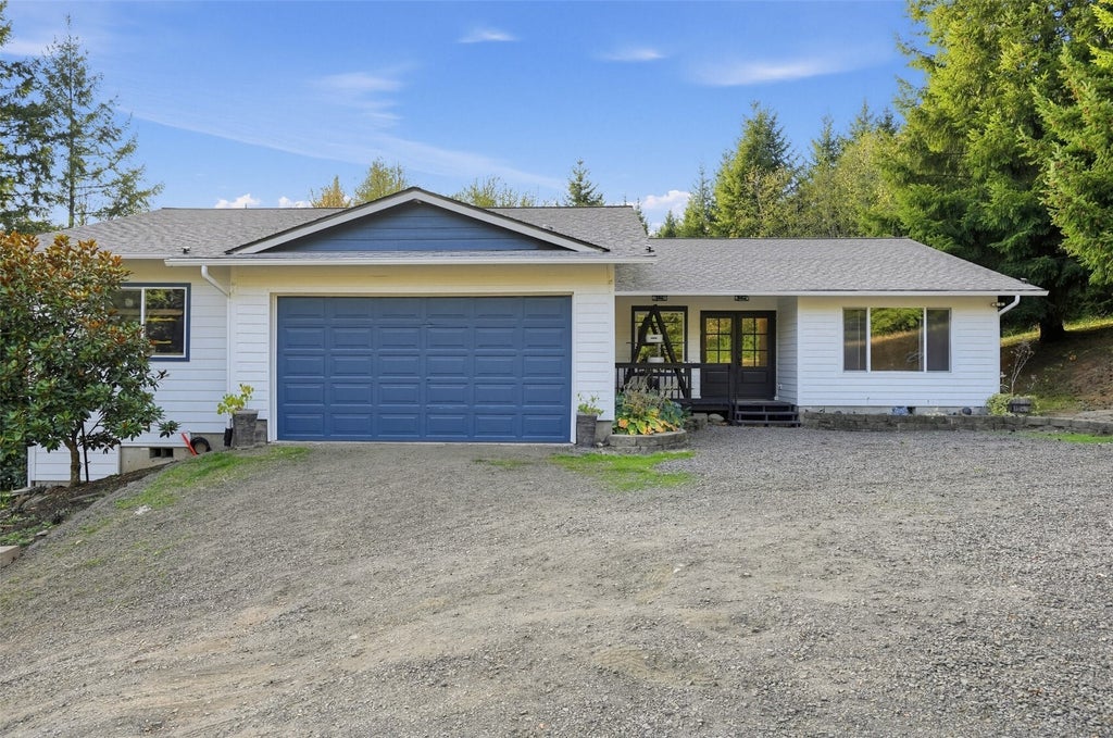 Photo of 227 Simmons Road, Kalama, WA 98625 (MLS # 2598748)
