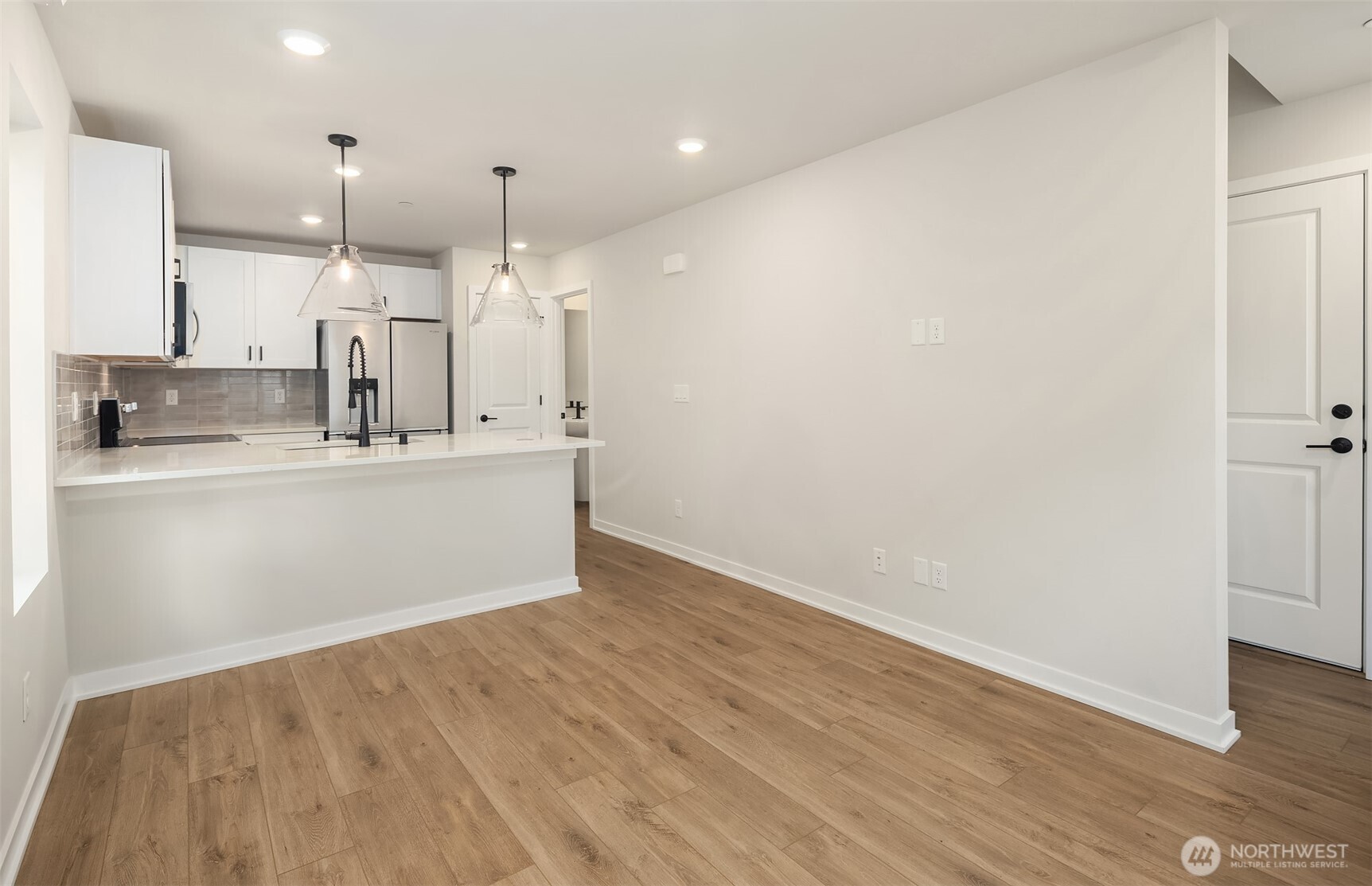 2543 160th Street NE