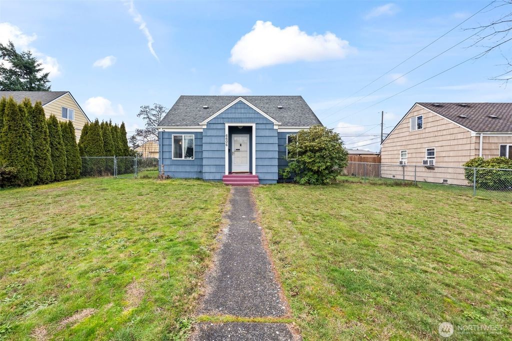 Photo of 6606 S Prospect Street, Tacoma, WA 98409 (MLS # 2472868)