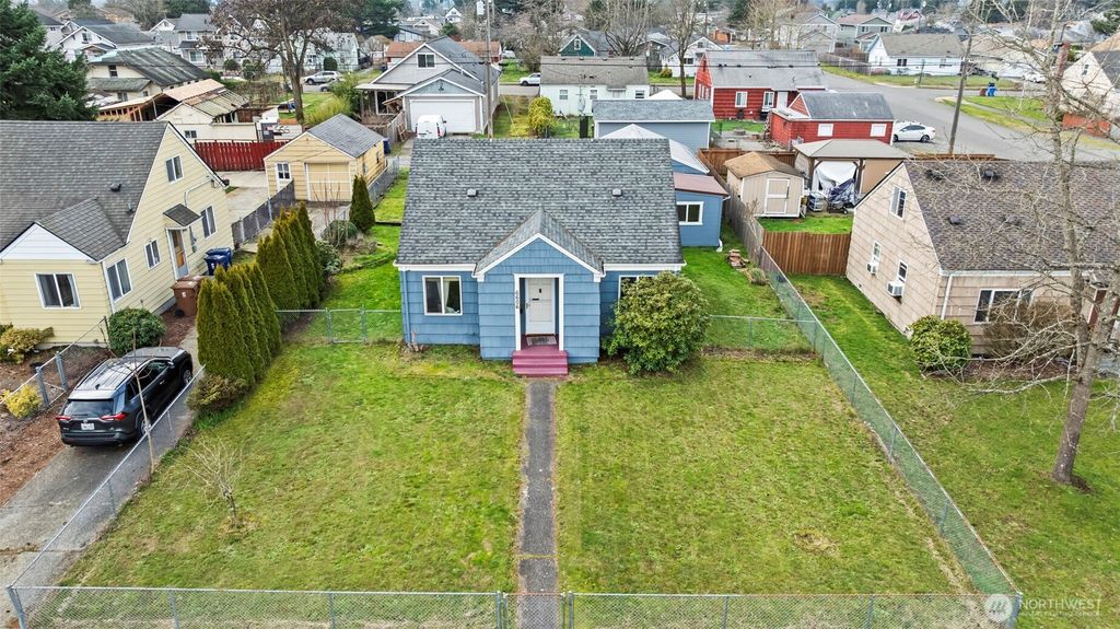 Photo of 6606 S Prospect Street, Tacoma, WA 98409 (MLS # 2472868)