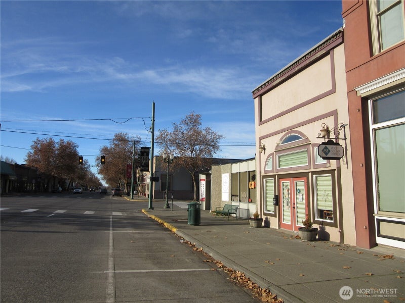 307 E Main Street