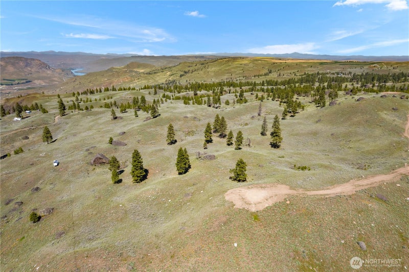 12 Columbia River Bluffs Road