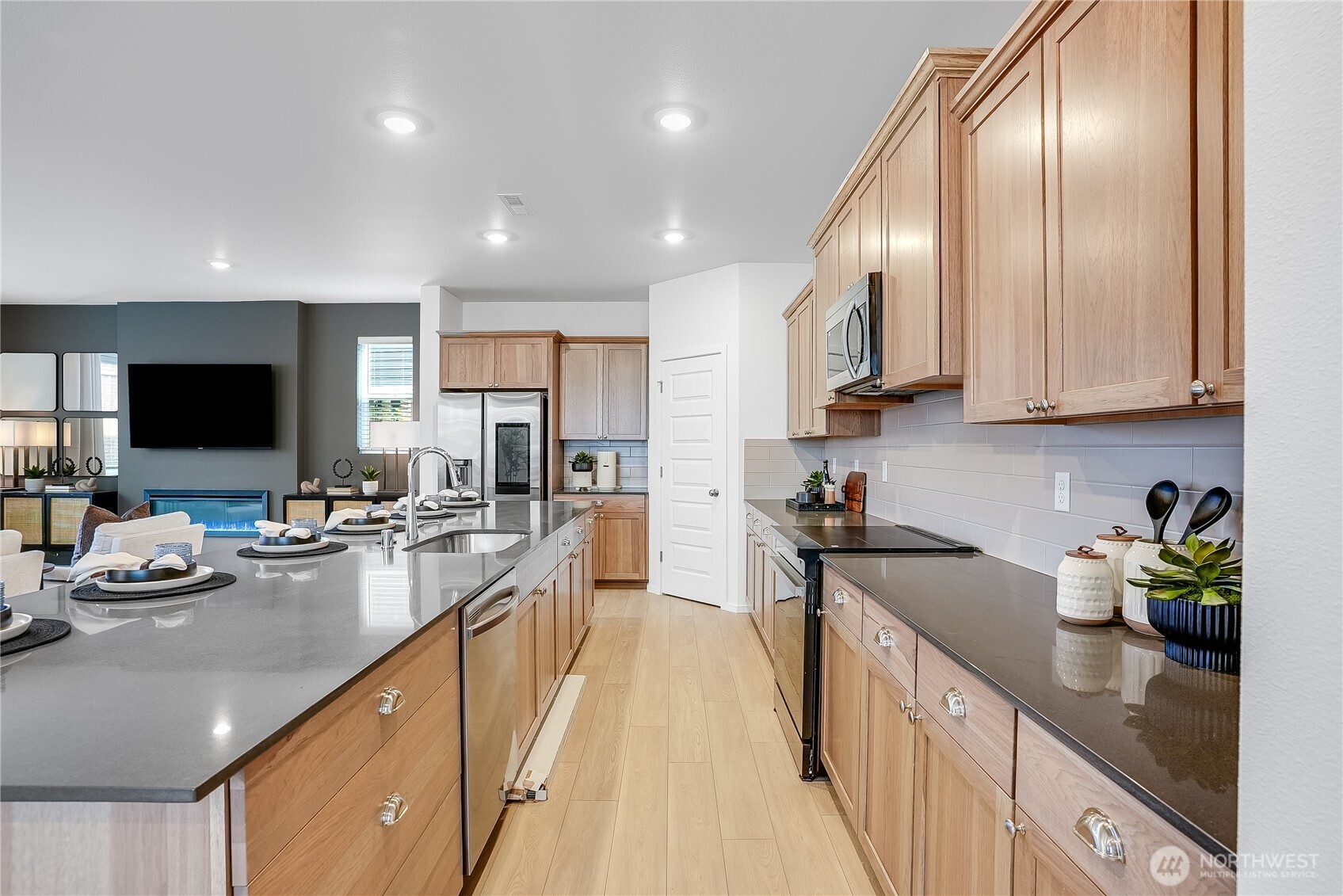 14404 204th Avenue Ct E