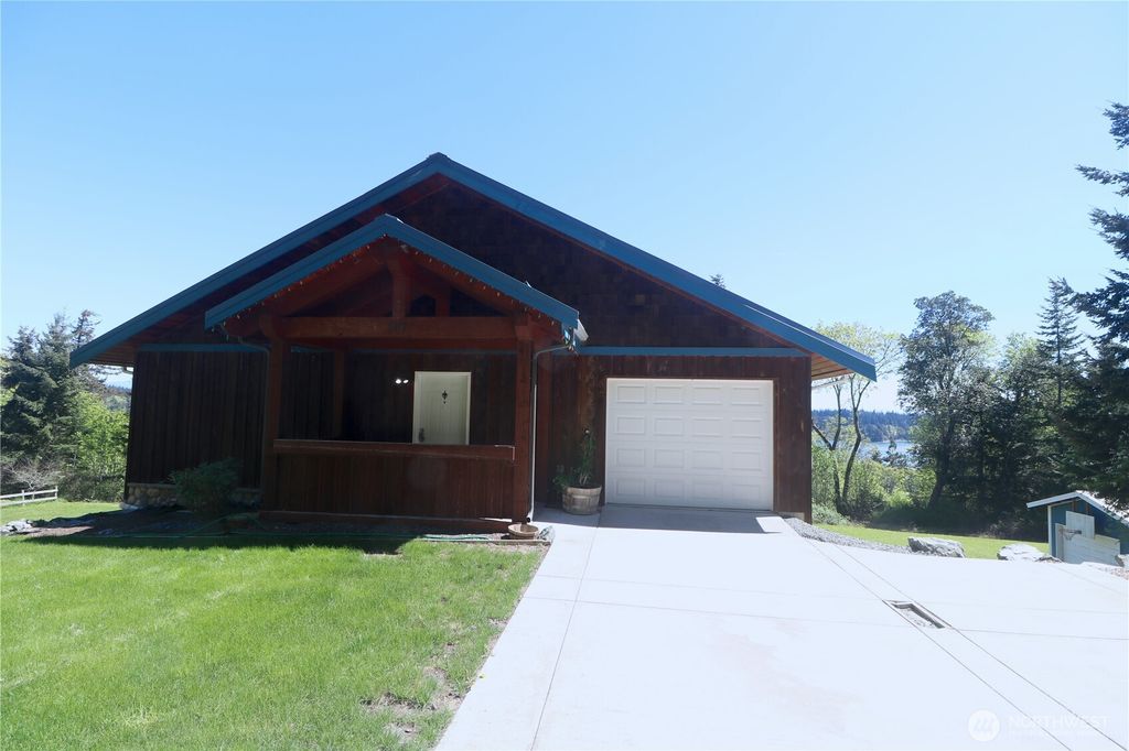 Photo of 207 Triangle Cove Lane, Camano Island, WA 98282 (MLS # 2511883)