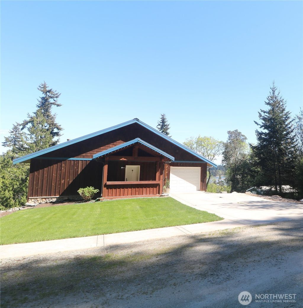 Photo of 207 Triangle Cove Lane, Camano Island, WA 98282 (MLS # 2511883)