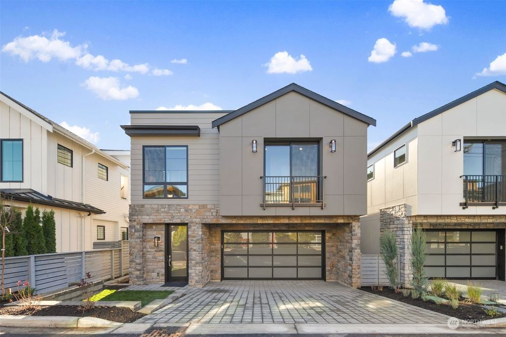 Photo of 217 3rd Avenue S, Kirkland, WA 98033 (MLS # 2176802)