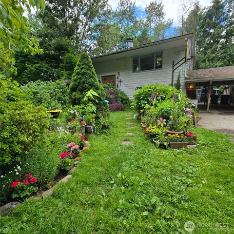 Photo of 16207 309th Avenue NE, Duvall, WA 98019 (MLS # 2514617)