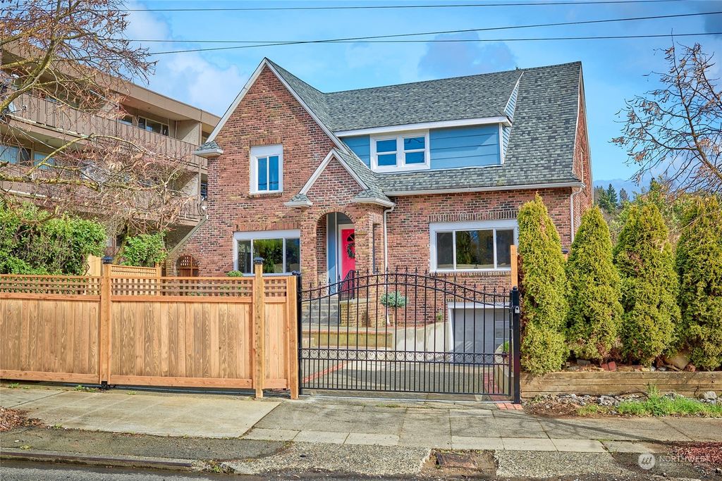 Photo of 6200 Rainier Avenue S, Seattle, WA 98118 (MLS # 2194797)