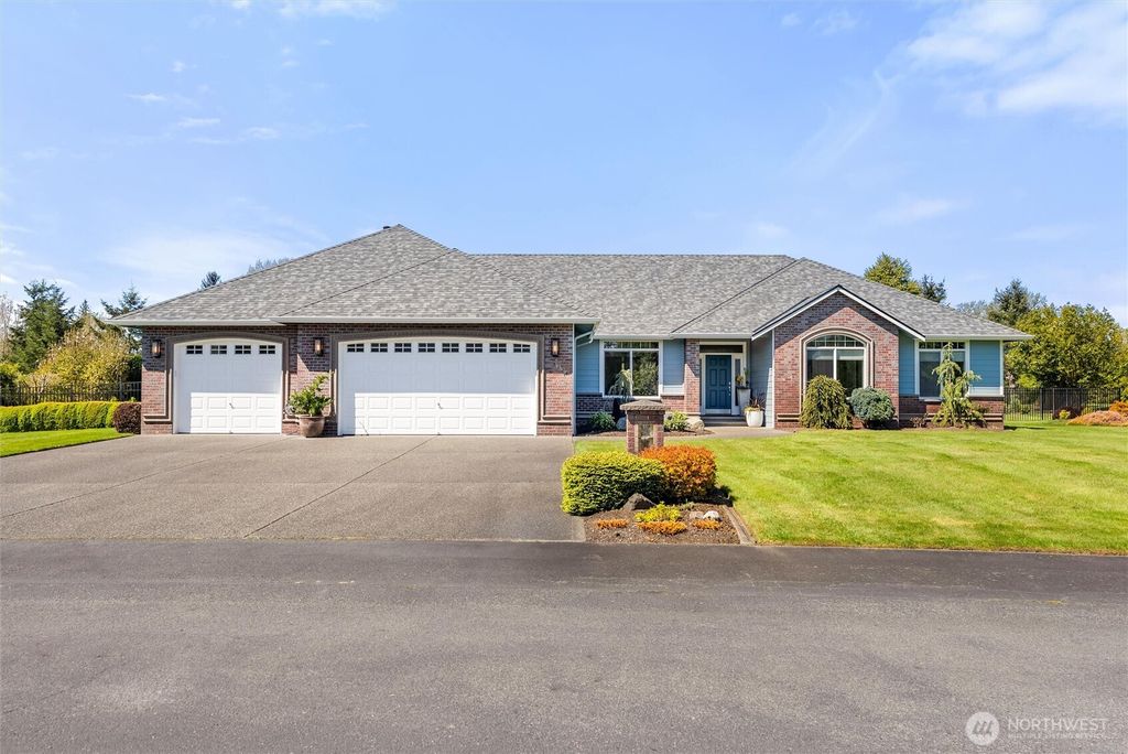 Photo of 8124 101st Avenue NE, Lake Stevens, WA 98258 (MLS # 2508354)