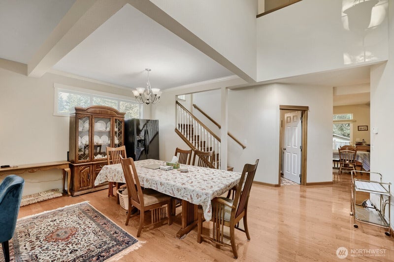 14505 Meridian Place W