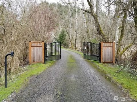 Photo of 0 NE 58th Street NE, Redmond, WA 98053 (MLS # 2502891)