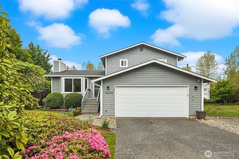Photo of 16232 2nd Place W, Lynnwood, WA 98087 (MLS # 2510541)