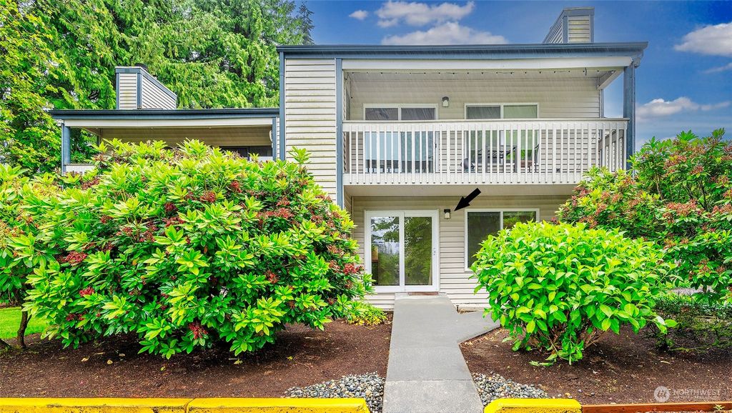 Photo of 4403 216th Street SW #A, Mountlake Terrace, WA 98043 (MLS # 2254988)