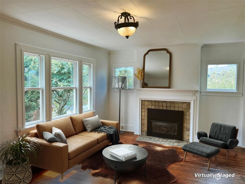 Photo of 4636 SW Myrtle Street, Seattle, WA 98136 (MLS # 2142955)