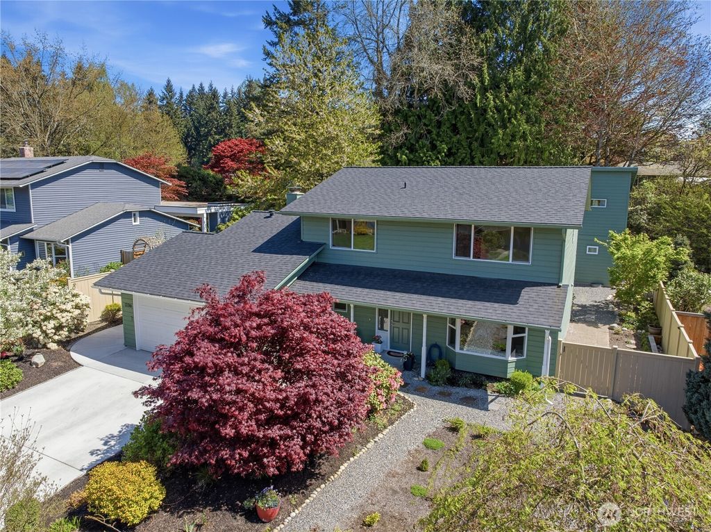 Photo of 13314 78th Place NE, Kirkland, WA 98034 (MLS # 2515664)